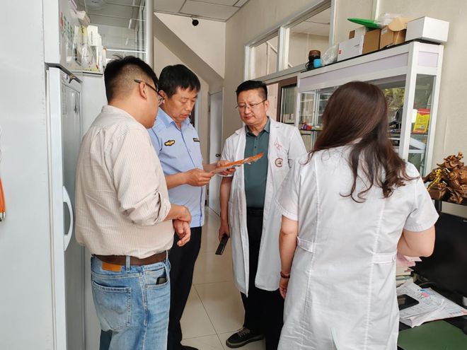 鄂托克旗市场监督管理局强化风险意识坚持防患未然毫不松懈做好医疗机构药品安全监管工作(图6)