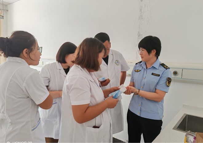鄂托克旗市场监督管理局强化风险意识坚持防患未然毫不松懈做好医疗机构药品安全监管工作(图5)