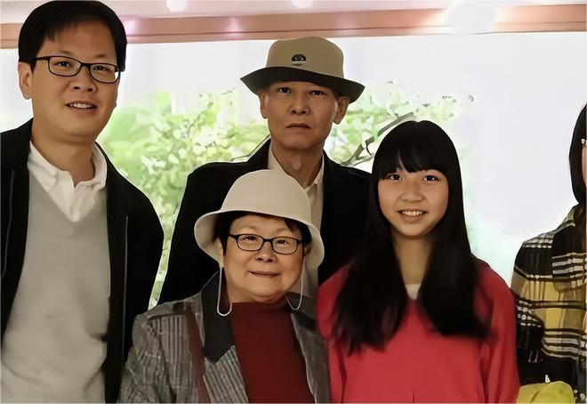 B·sport（中国体育）：绝症老人成博士65岁自学中医治好妻子心脏病75岁治好自身肝癌(图4)