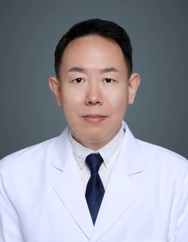 B体育：心内科、骨科、口腔皮肤科……松江这场联合义诊别错过！(图1)