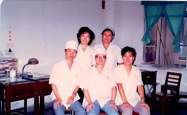 北大医学博士张进生失业近二十年只能回家种地现在靠低保度日(图2)