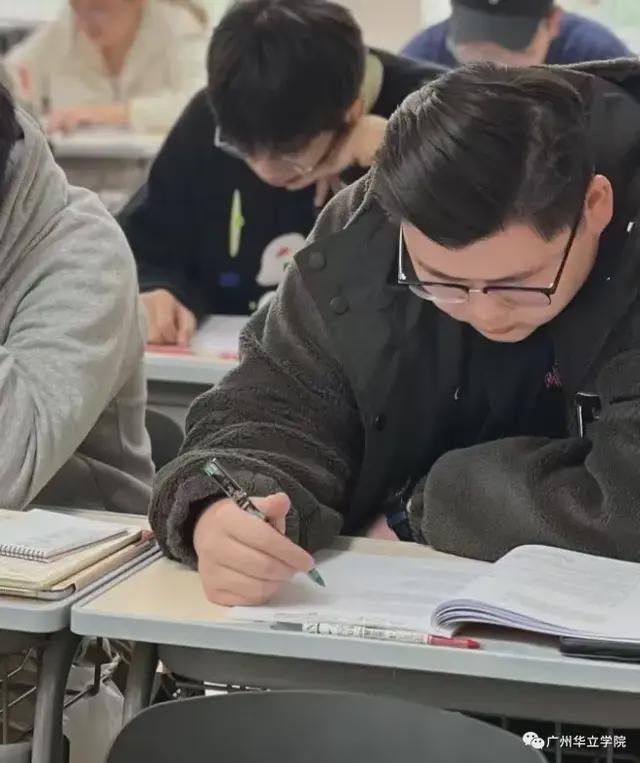 B体育：升学记圆梦211！广州华立学院机电学院学长们考研分享出炉(图5)