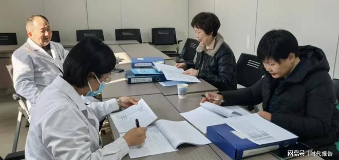 河南省康复医学专业质控中心专家组来信阳市中心医院开展专业质控现场调查指导工作(图2)