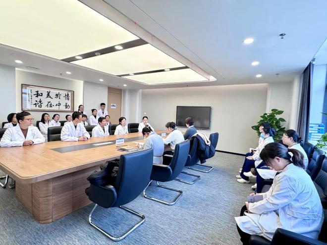 陕西省药品监督管理局专家组对西安市红会医院新增专业组开展资格认定进行现场检查(图4)