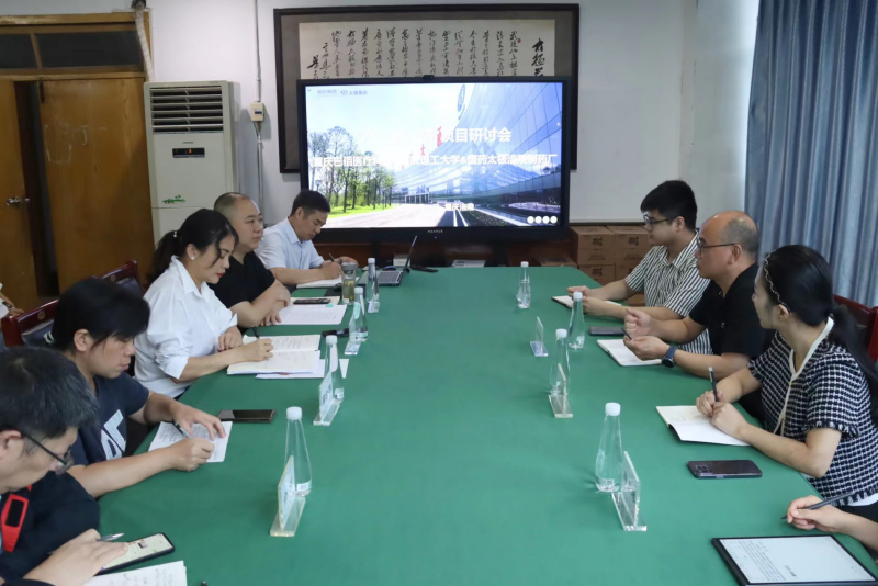 “卡脖子”技术突围战！全国40余家主流媒体聚焦重庆理工大学“四区四链”硬核攻关(图3)
