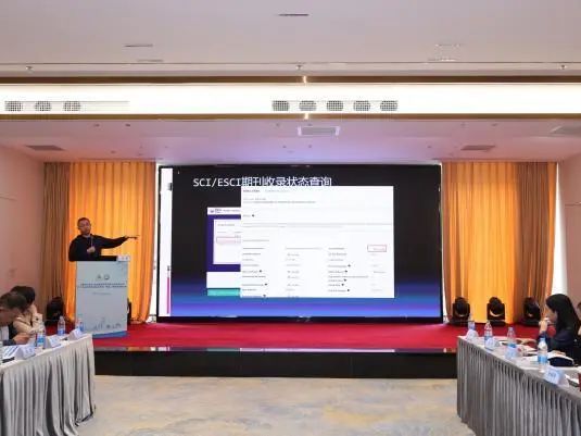 B·sport（中国体育）：北京药师协会-京健会在京联办药学科研能力提升研讨会暨《中国药学药品知识仓库》约稿、审稿专家座谈会(图9)